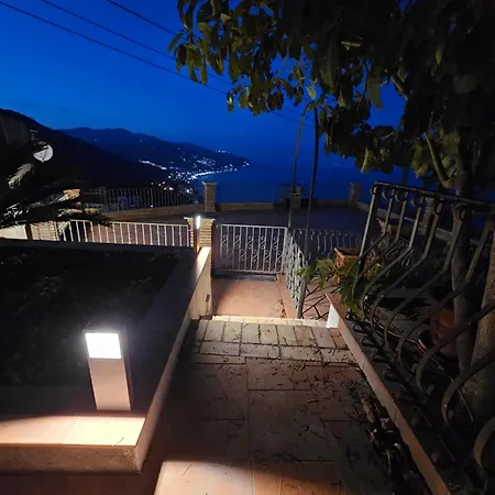 Marenza House, Di Villino Turchetti Taormina